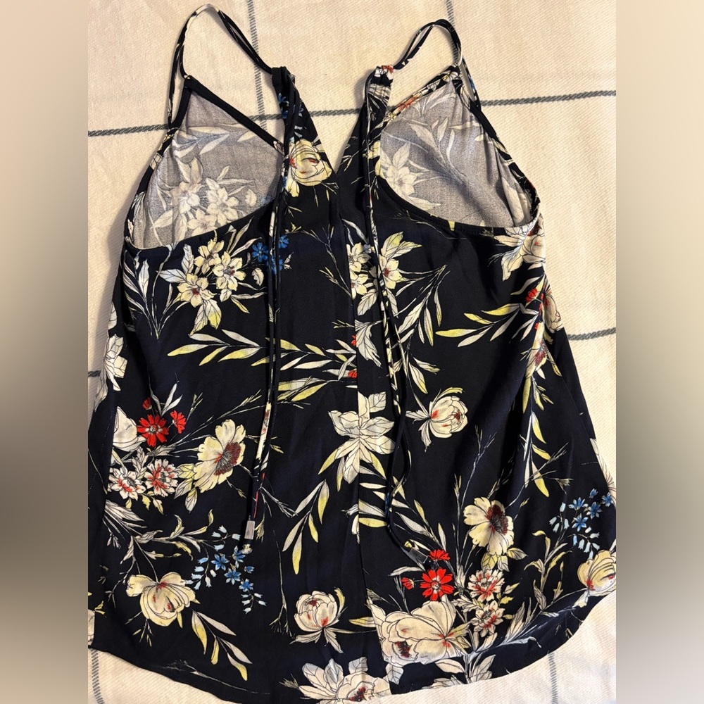 Source Unknown Dark Floral Camisole - Picture 5 of 9